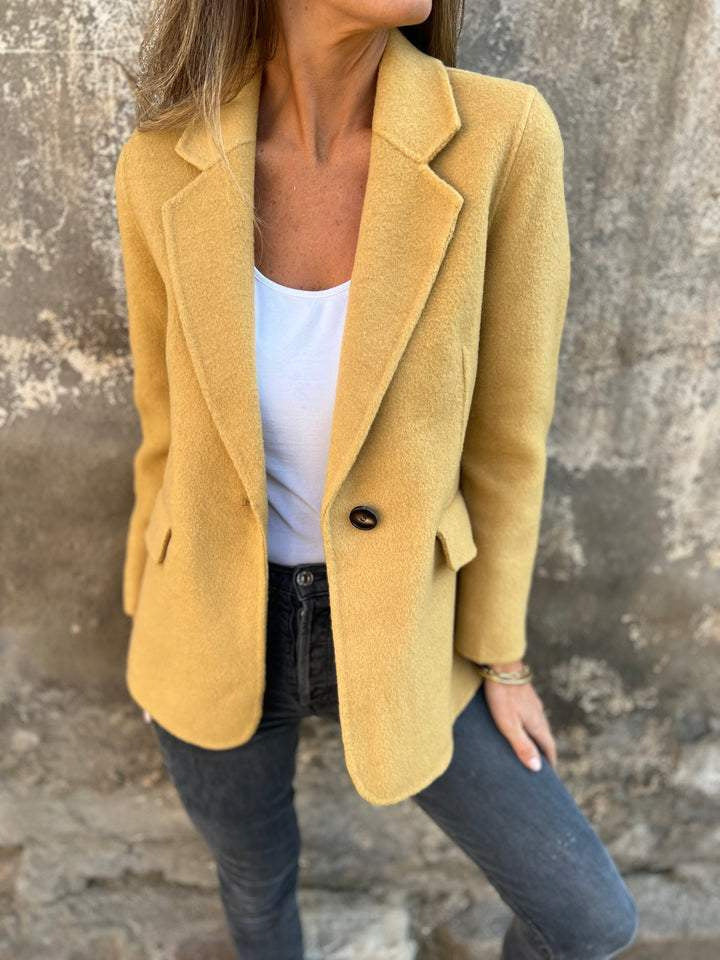 Aurelia | Tailored Winter Blazer