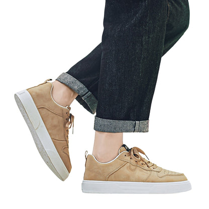 Leo | Lace-Up Casual Sneakers