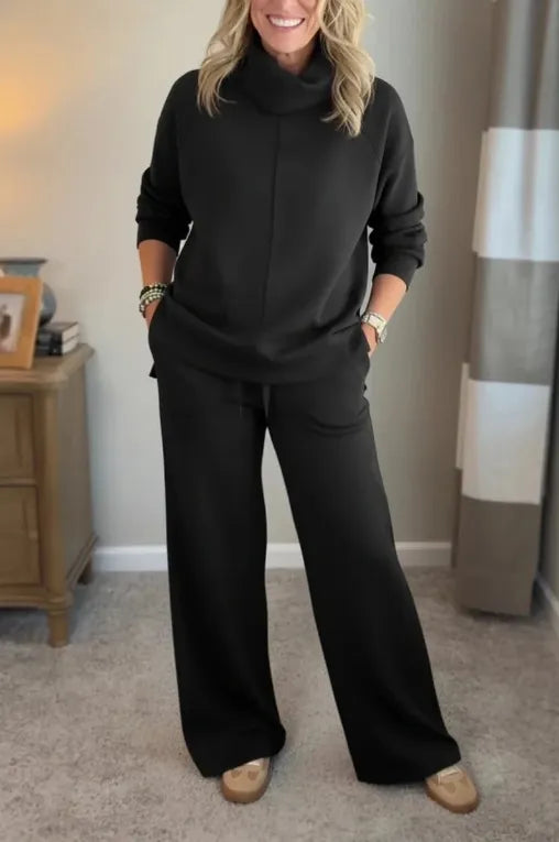 Mila | High-Neck Lounge Set